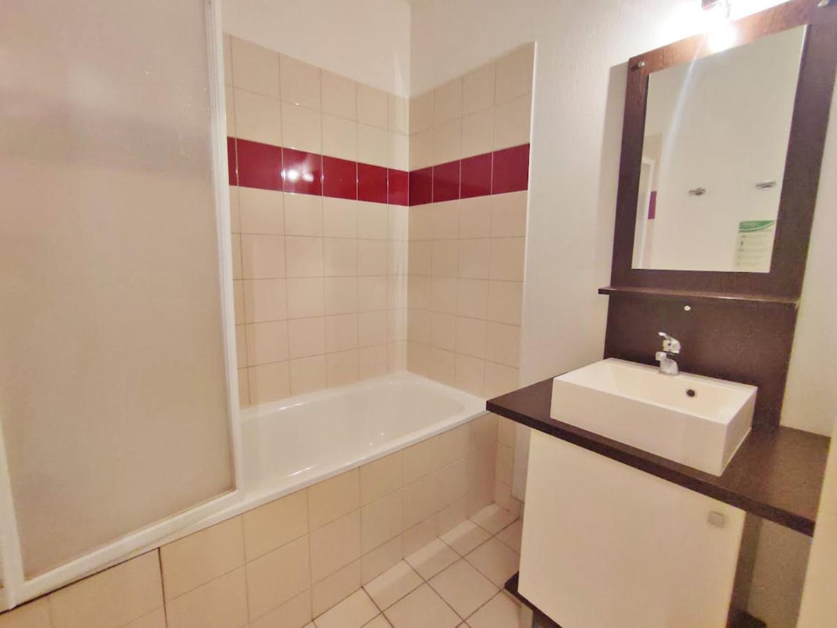 Ostal, T3, Centre Luchon, Wifi, Casier A Skis, Ascenseur, 6 Personnes Apartment *